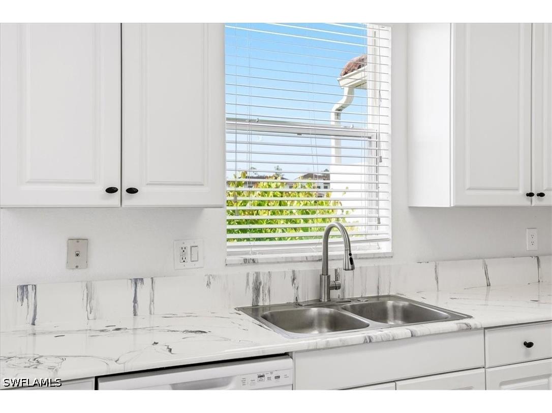 7070 Venice Way #2904 Naples FL 34119 226023991 image17
