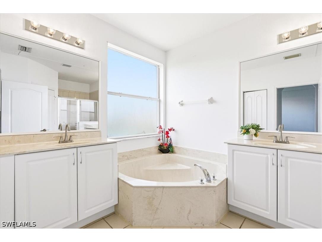 7070 Venice Way #2904 Naples FL 34119 226023991 image22