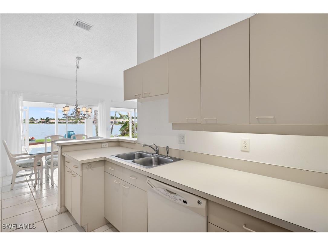 7071 Mill Pond Circle Naples FL 34109 225083473 image10