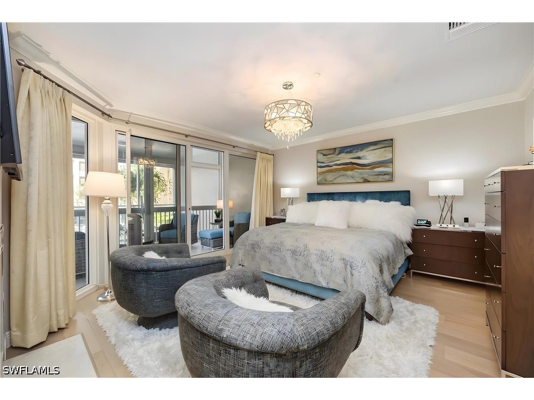 7071 Pelican Bay Boulevard #V8 Naples FL 34108 226012866 image5