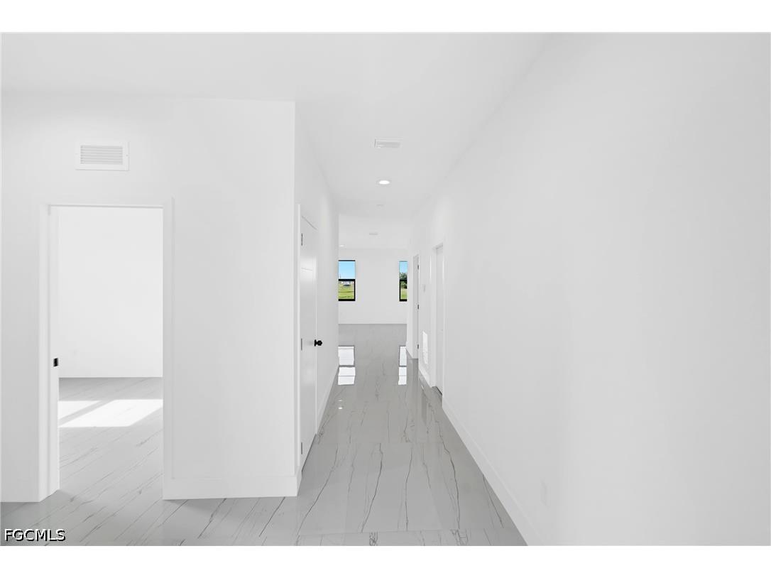 7071 Tide Circle Labelle FL 33935 2026026134 image11