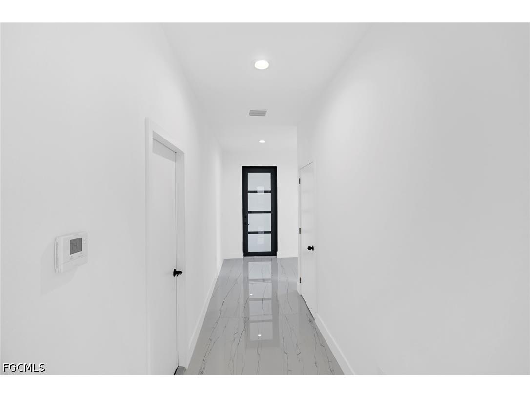 7071 Tide Circle Labelle FL 33935 2026026134 image12