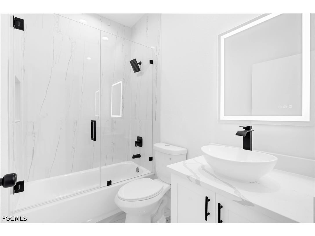 7071 Tide Circle Labelle FL 33935 2026026134 image15