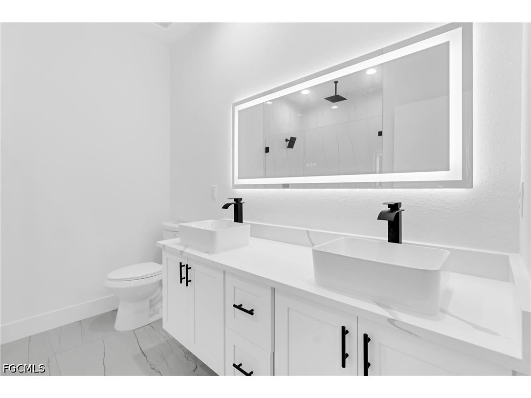 7071 Tide Circle Labelle FL 33935 2026026134 image25