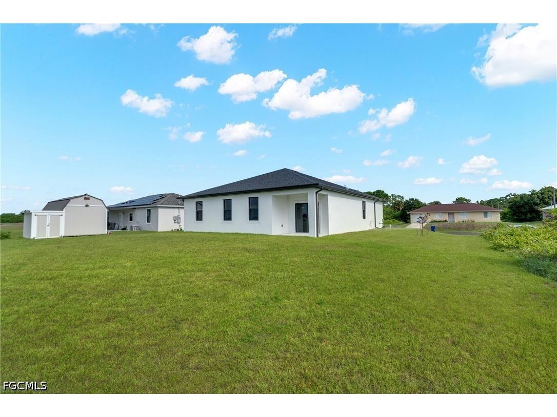 7071 Tide Circle Labelle FL 33935 2026026134 image40
