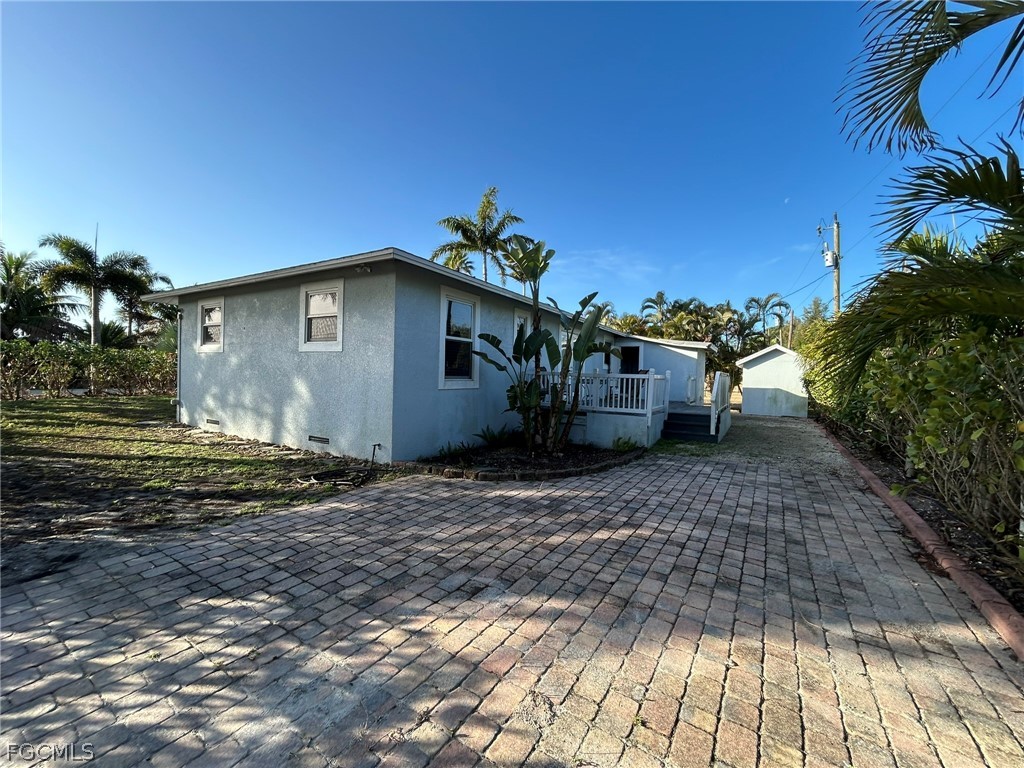 7072 Sundiet Boulevard Bokeelia FL 33922 2026007026 image3