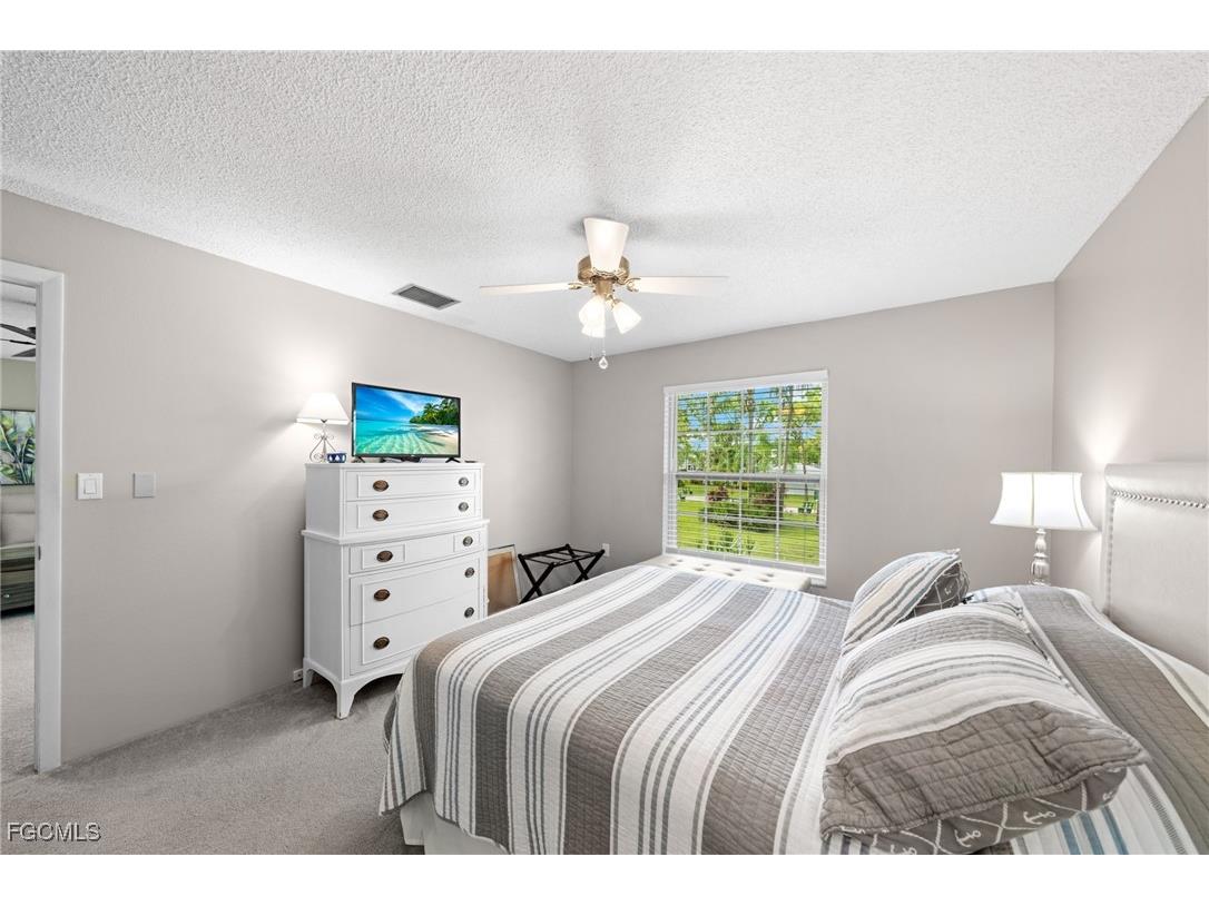 7074 Nantucket Circle #8 North Fort Myers FL 33917 2025008509 image16