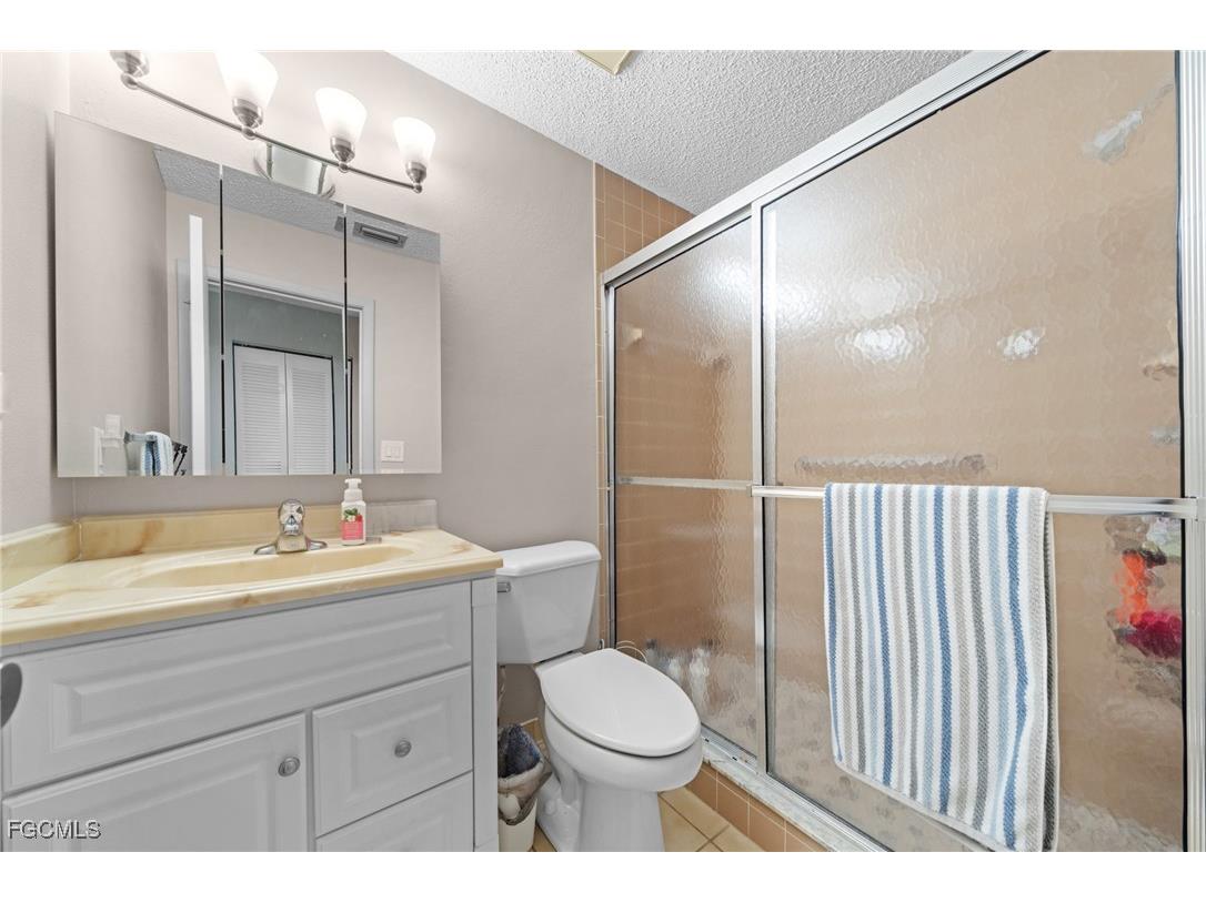 7074 Nantucket Circle #8 North Fort Myers FL 33917 2025008509 image18