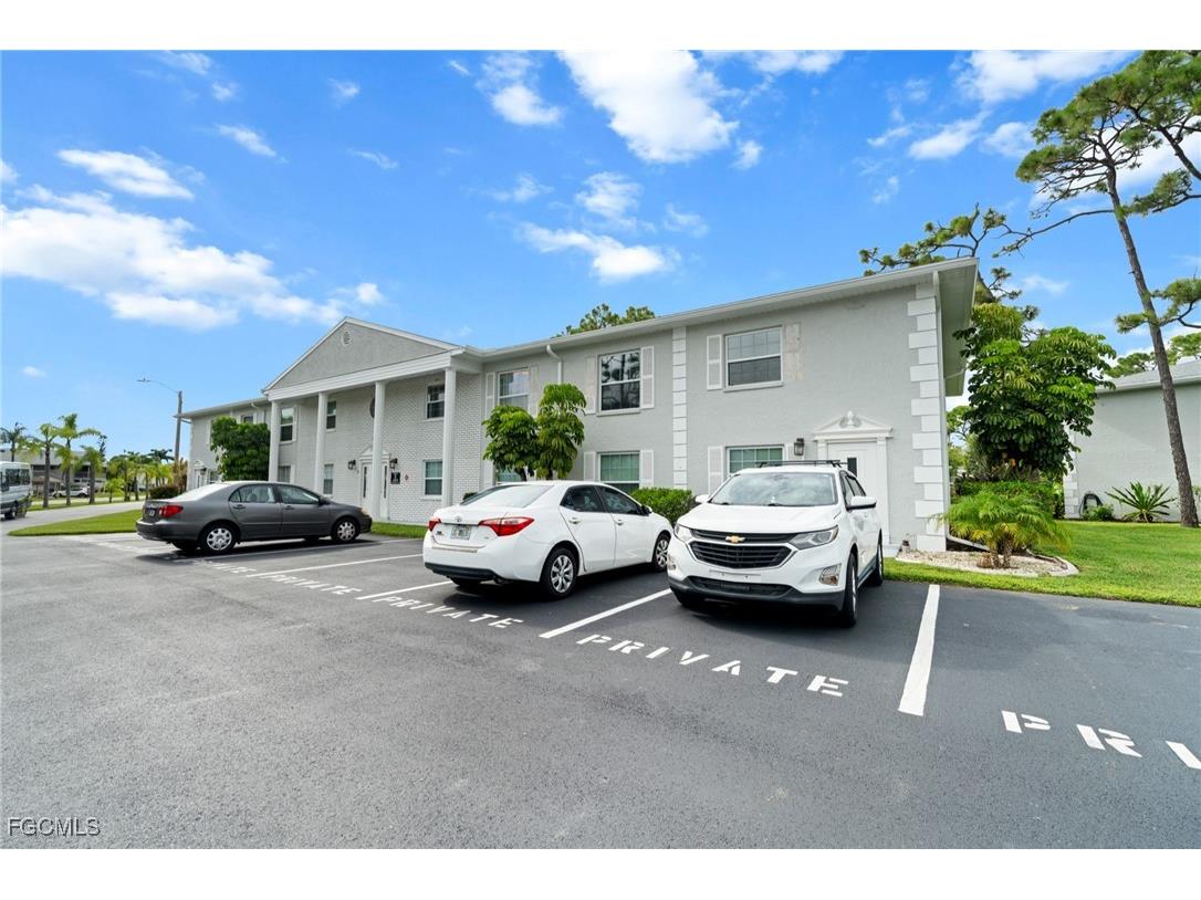 7074 Nantucket Circle #8 North Fort Myers FL 33917 2025008509 image24