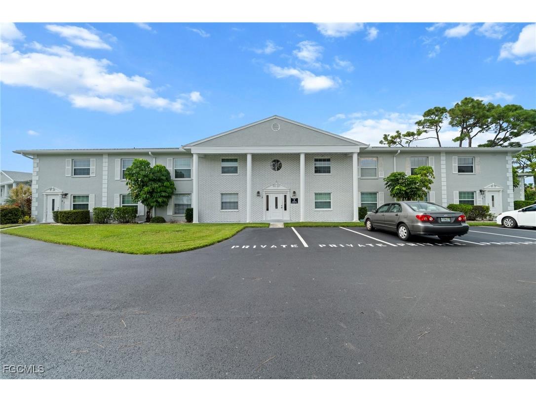 7074 Nantucket Circle #8 North Fort Myers FL 33917 2025008509 image28