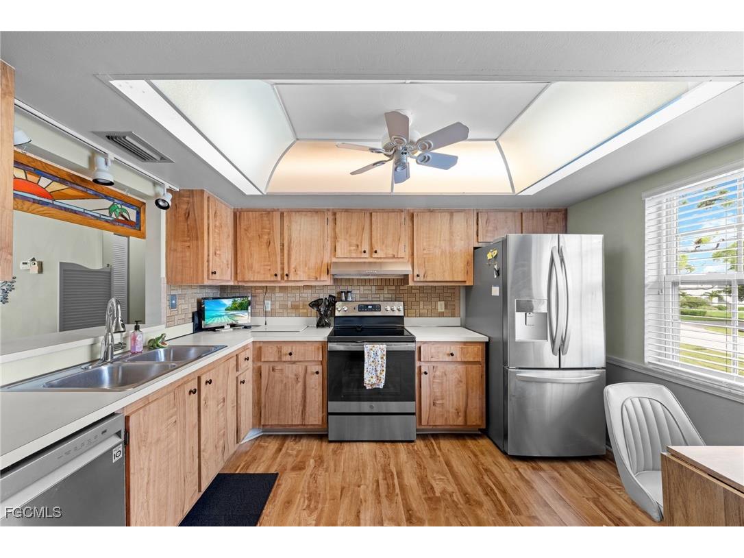 7074 Nantucket Circle #8 North Fort Myers FL 33917 2025008509 image3