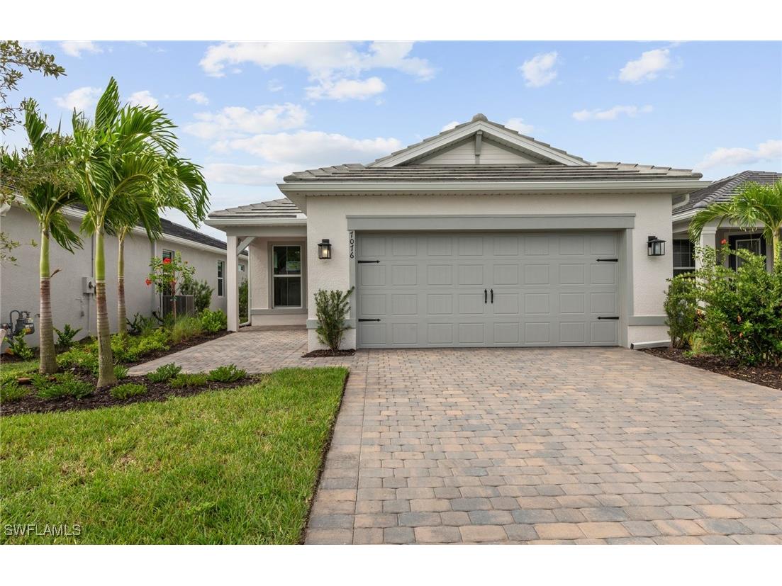 7076 Chapel Creek Lane North Fort Myers FL 33917 224061223 image1