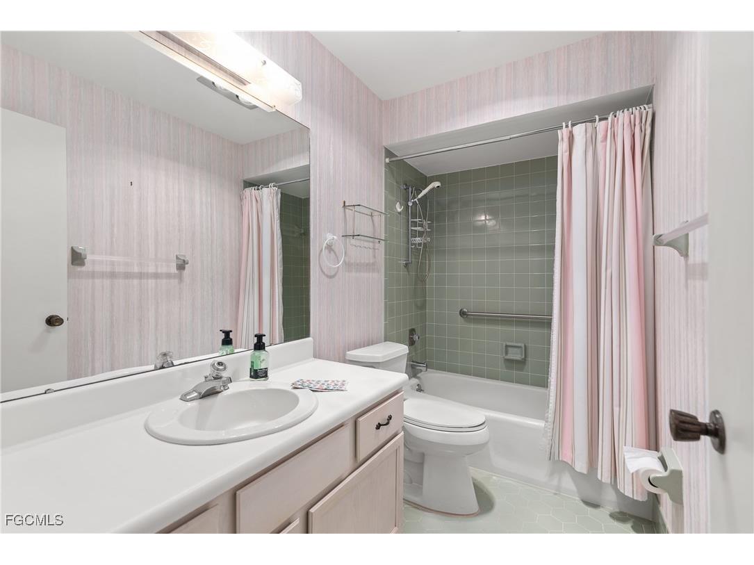 7076 E Brandywine Circle Fort Myers FL 33919 2025020316 image13