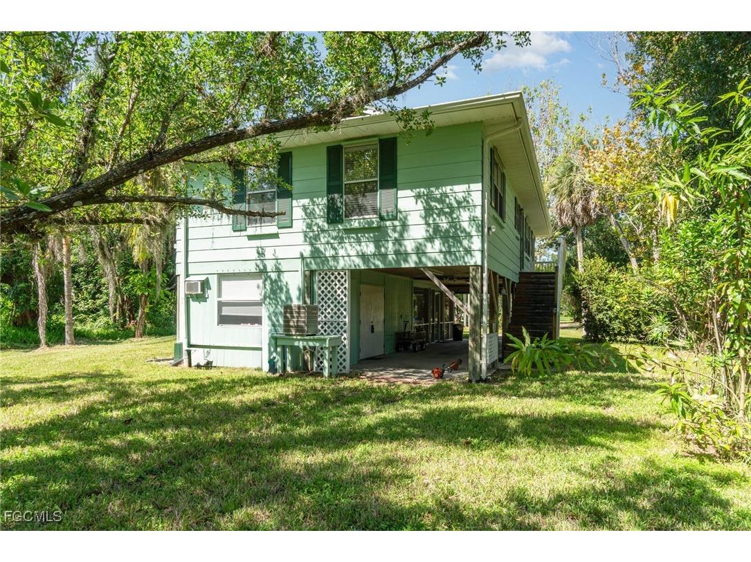 7076 Maida Lane Fort Myers FL 33907 2025010975 image15