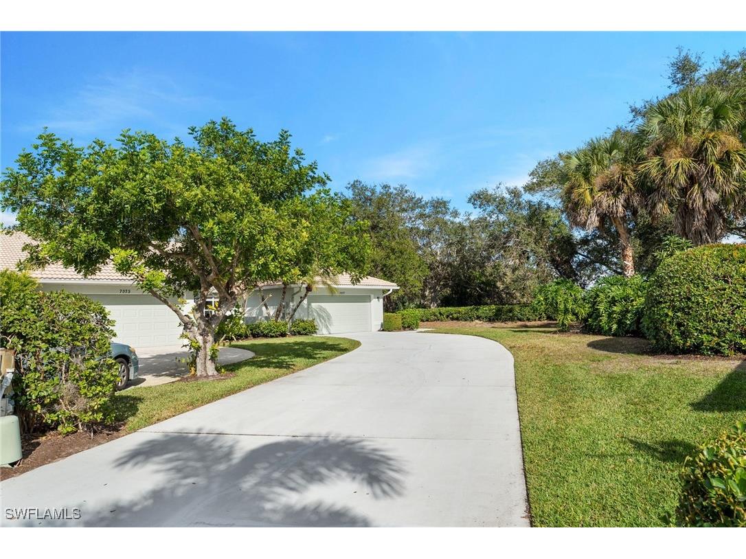 7077 Lone Oak Boulevard Naples FL 34109 226002465 image1