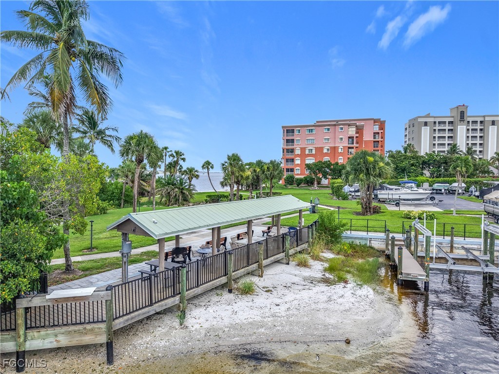 7077 Quail Run Court E #16 Fort Myers FL 33908 2026000315 image35