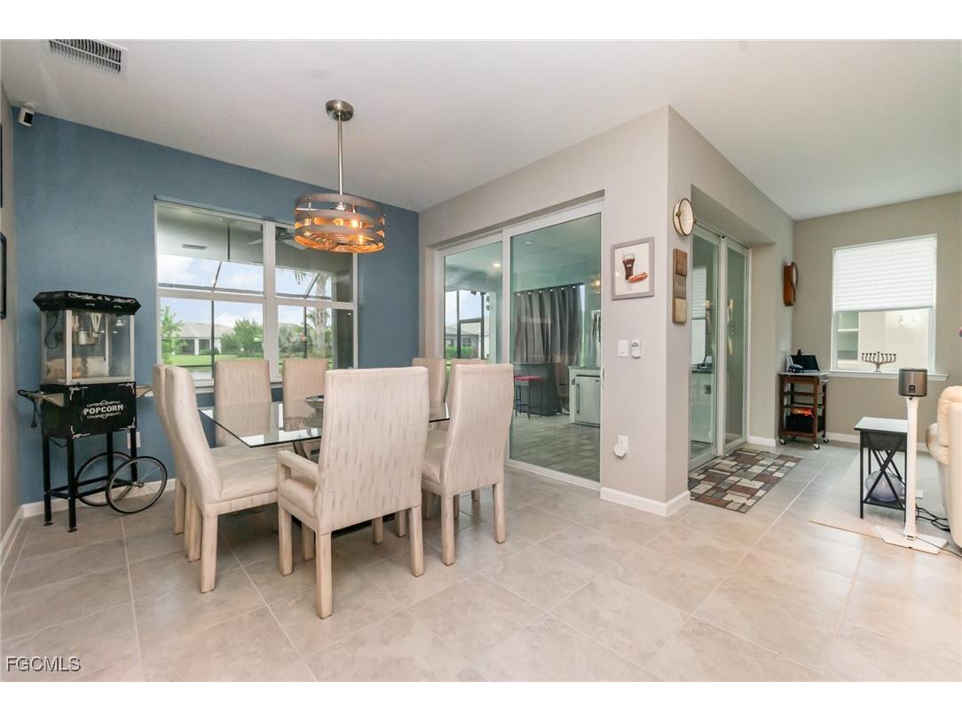 7079 Chapel Creek Lane North Fort Myers FL 33917 2025025594 image5