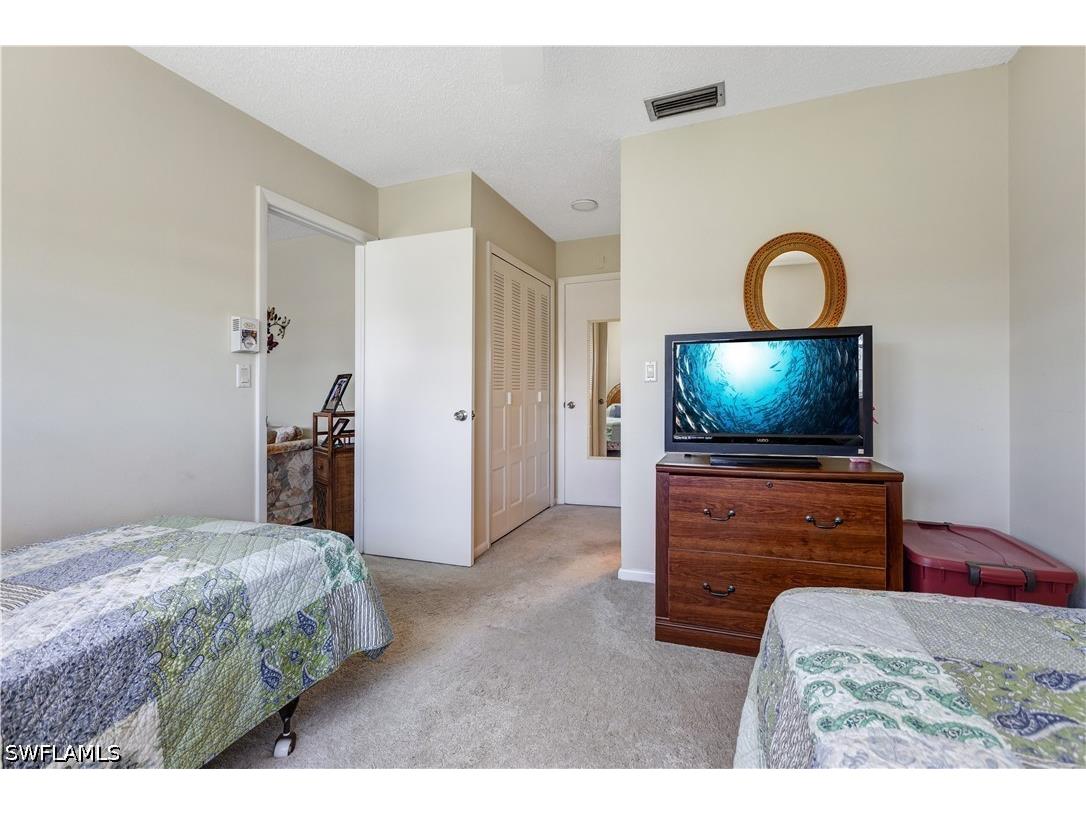 7079 Esquire Court Fort Myers FL 33919 226016500 image23