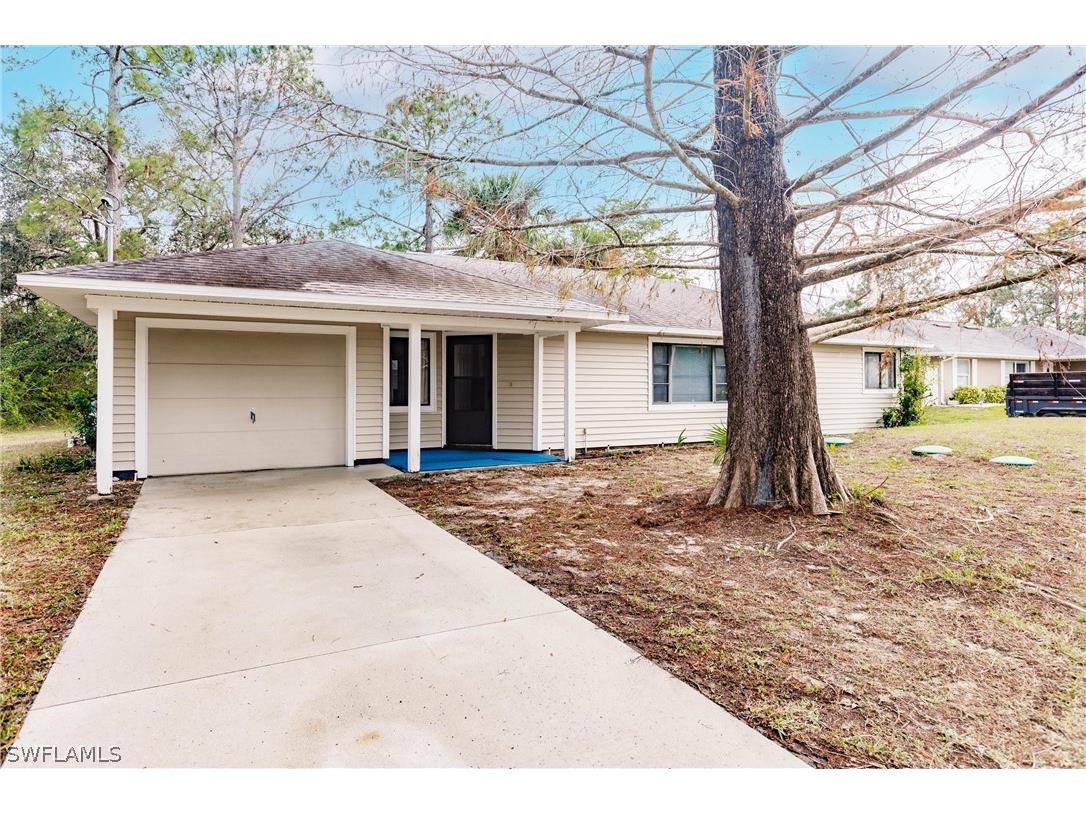 708 Lincoln Avenue Lehigh Acres FL 33972 223006389 image1