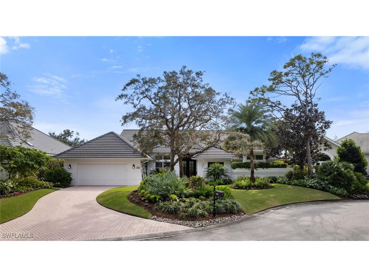 708 Turkey Oak Lane Naples FL 34108 225072264 image1