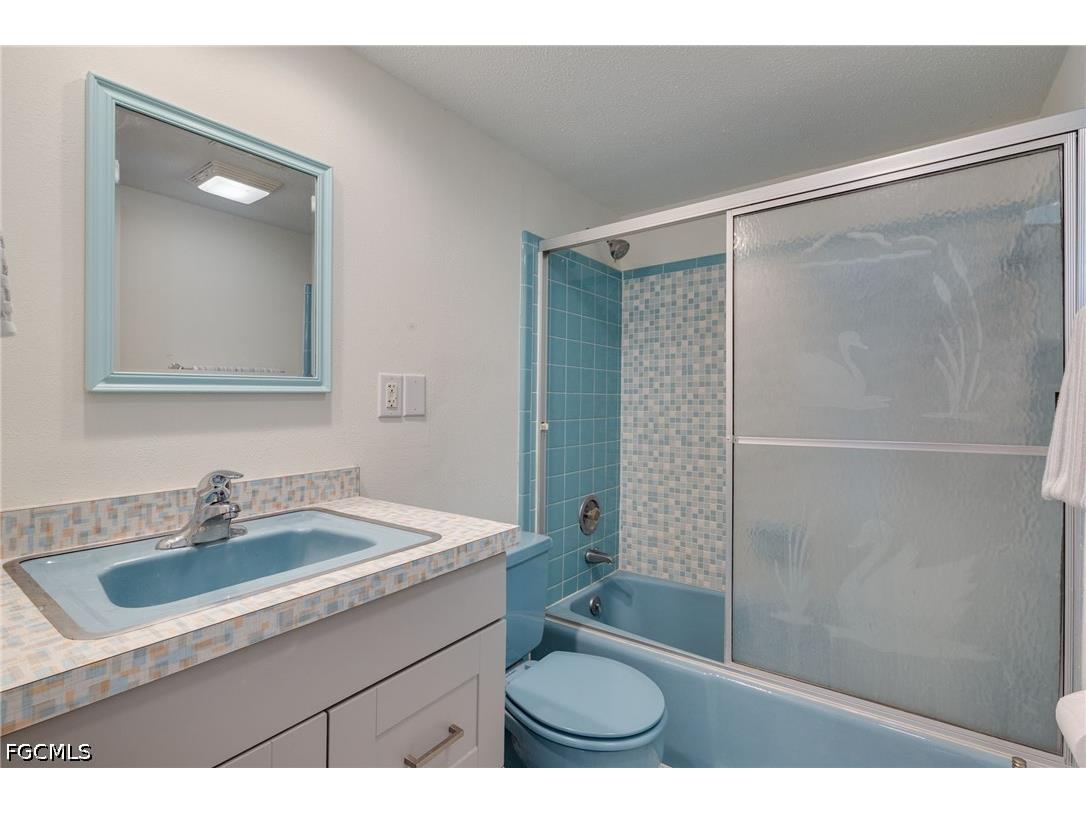 708 Victoria Drive #105 Cape Coral FL 33904 2026015685 image10