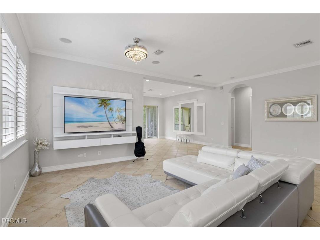 7080 Bergamo Way #201 Fort Myers FL 33966 2026002095 image8