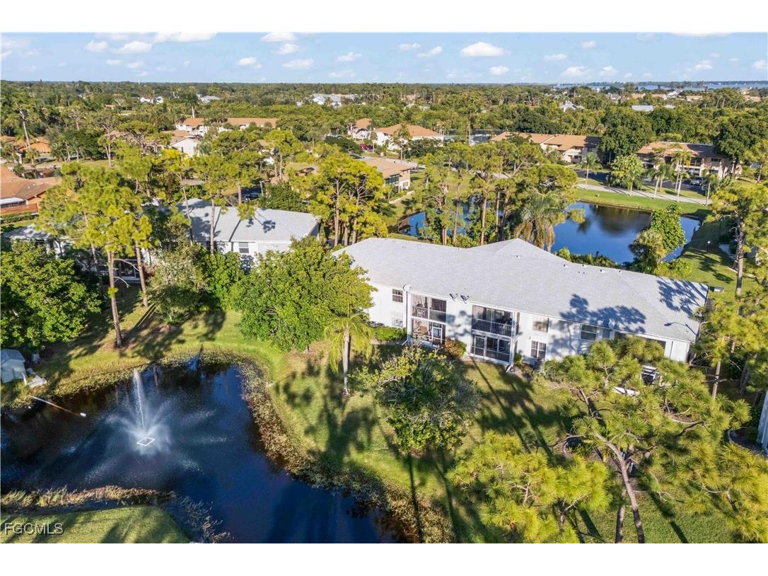 7080 Nantucket Circle #2 North Fort Myers FL 33917 2025020972 image1