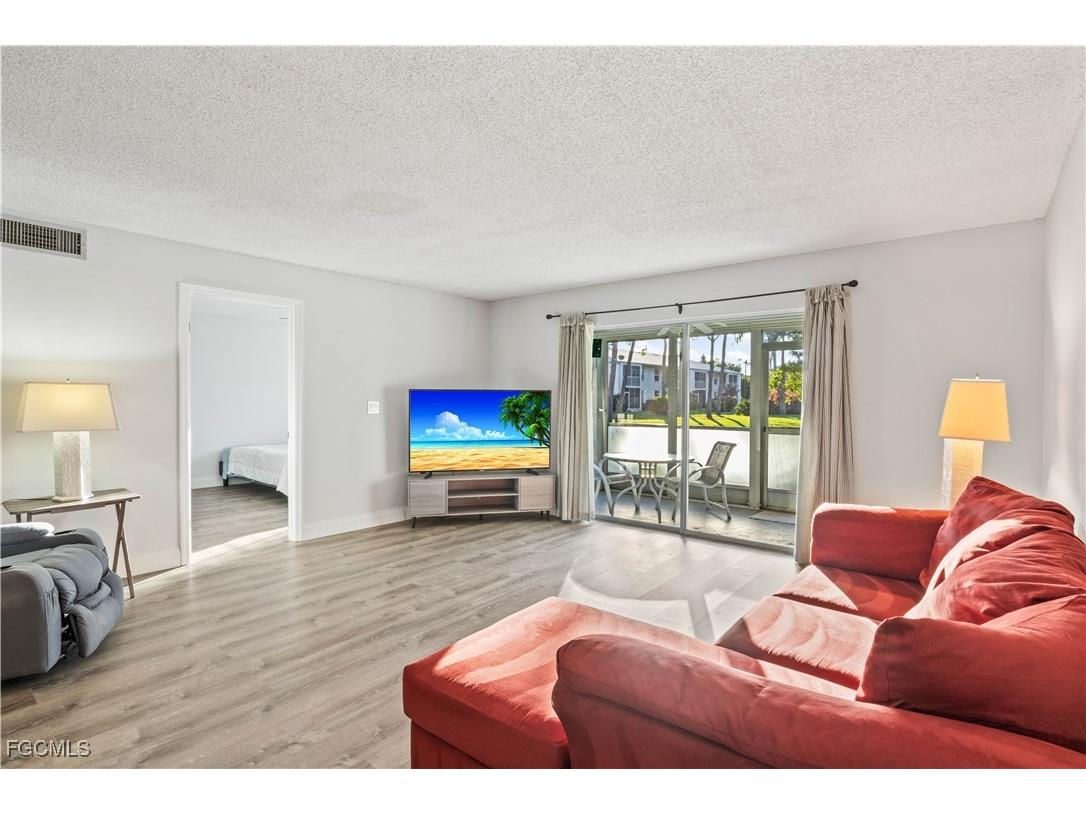 7080 Nantucket Circle #2 North Fort Myers FL 33917 2025020972 image12