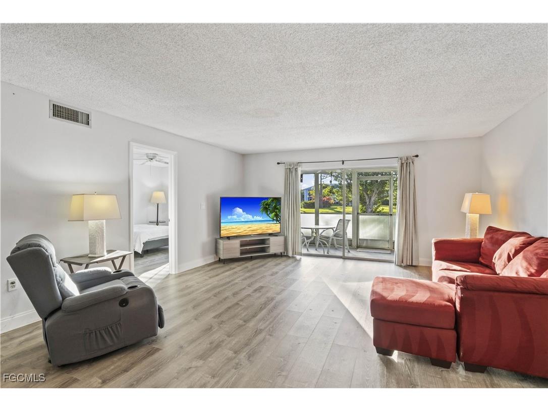 7080 Nantucket Circle #2 North Fort Myers FL 33917 2025020972 image3