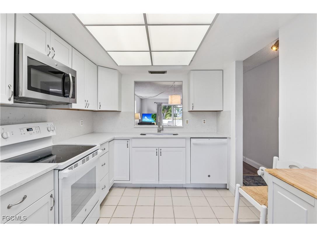 7080 Nantucket Circle #2 North Fort Myers FL 33917 2025020972 image7