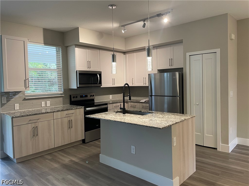 7081 Venice Way #1808 Naples FL 34119 2026015638 image2