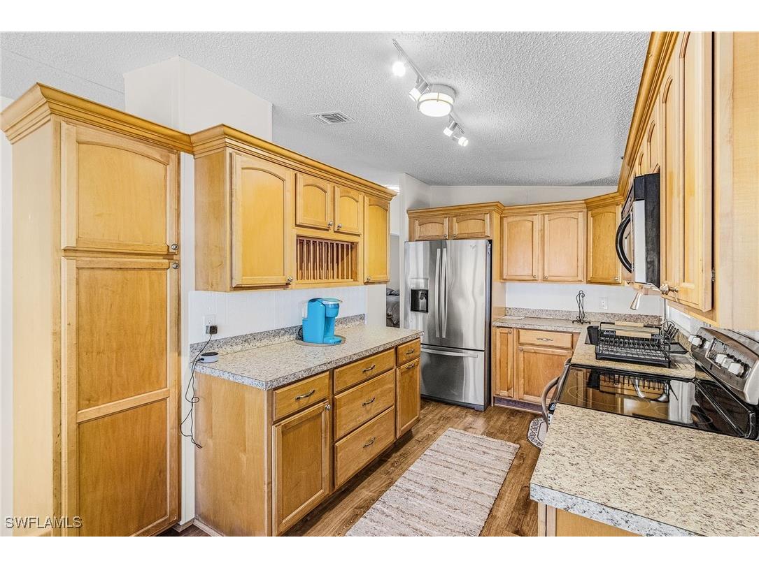 7084 Drum Drive Saint James City FL 33956 225061786 image11