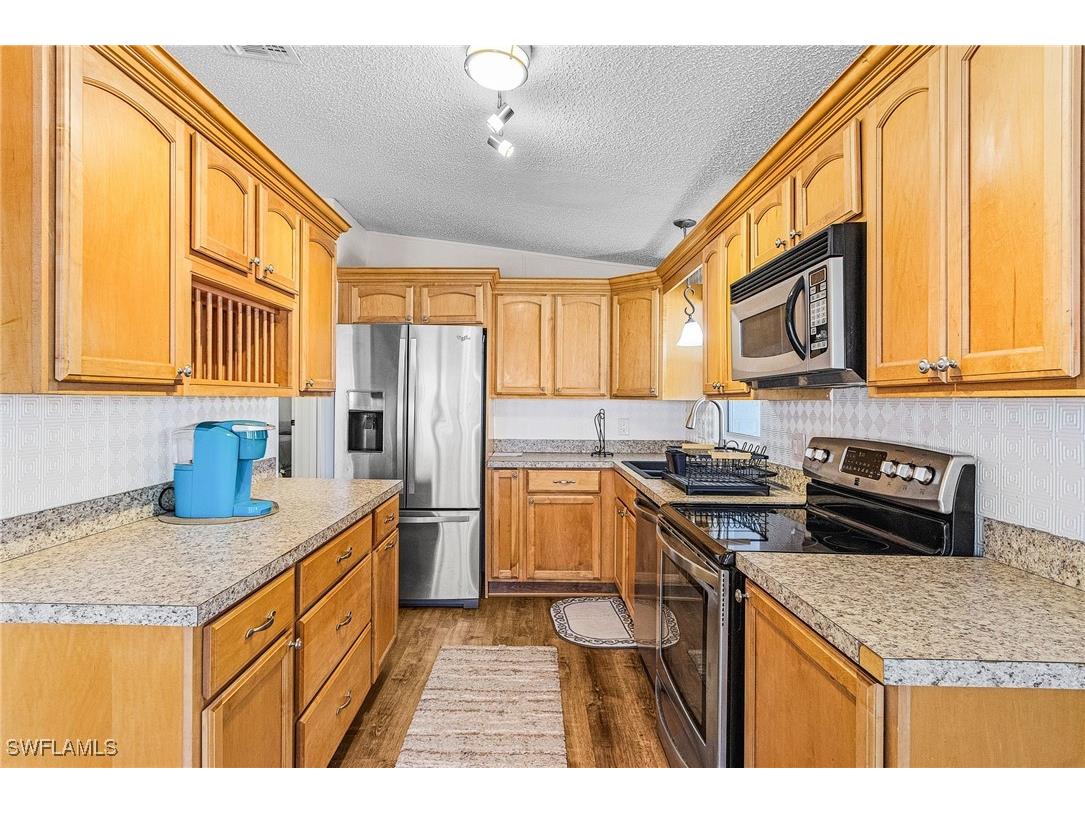 7084 Drum Drive Saint James City FL 33956 225061786 image7