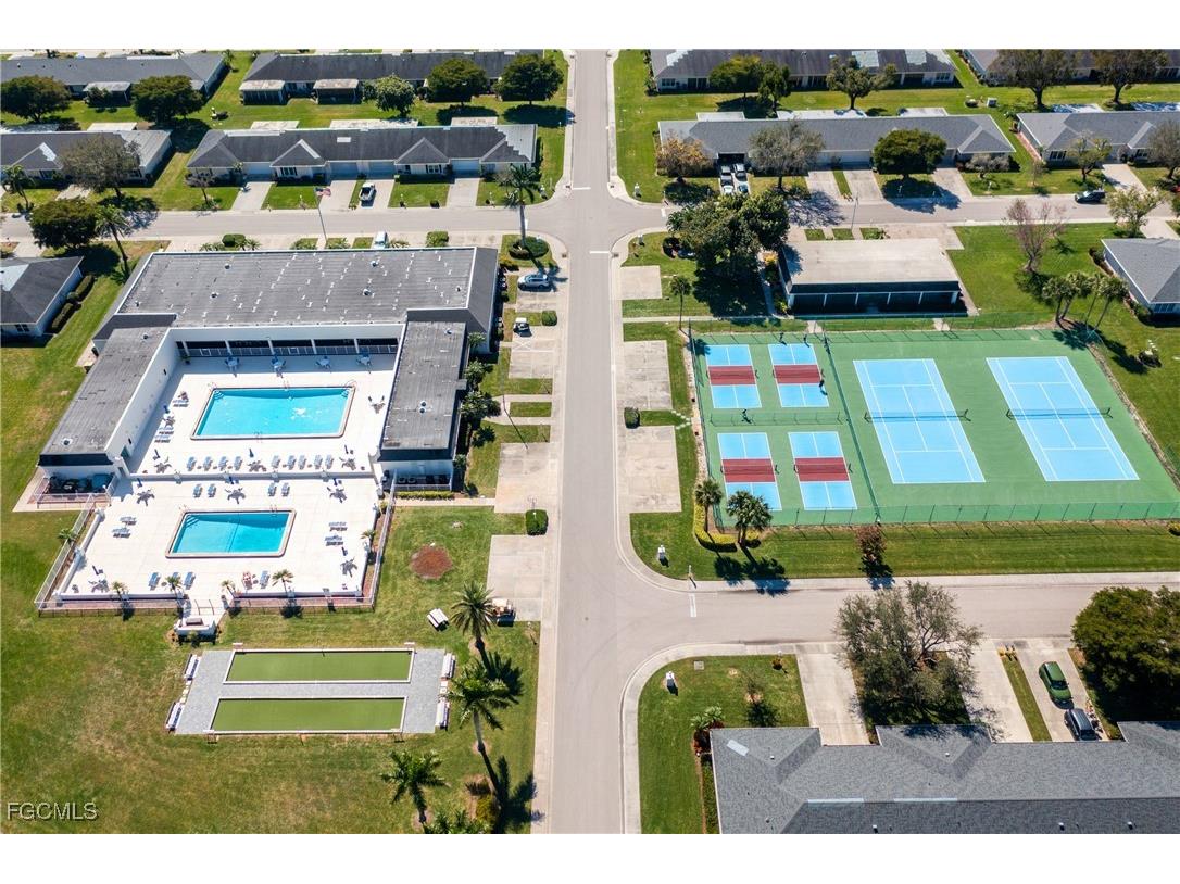 7084 E Brandywine Circle Fort Myers FL 33919 2025007901 image19