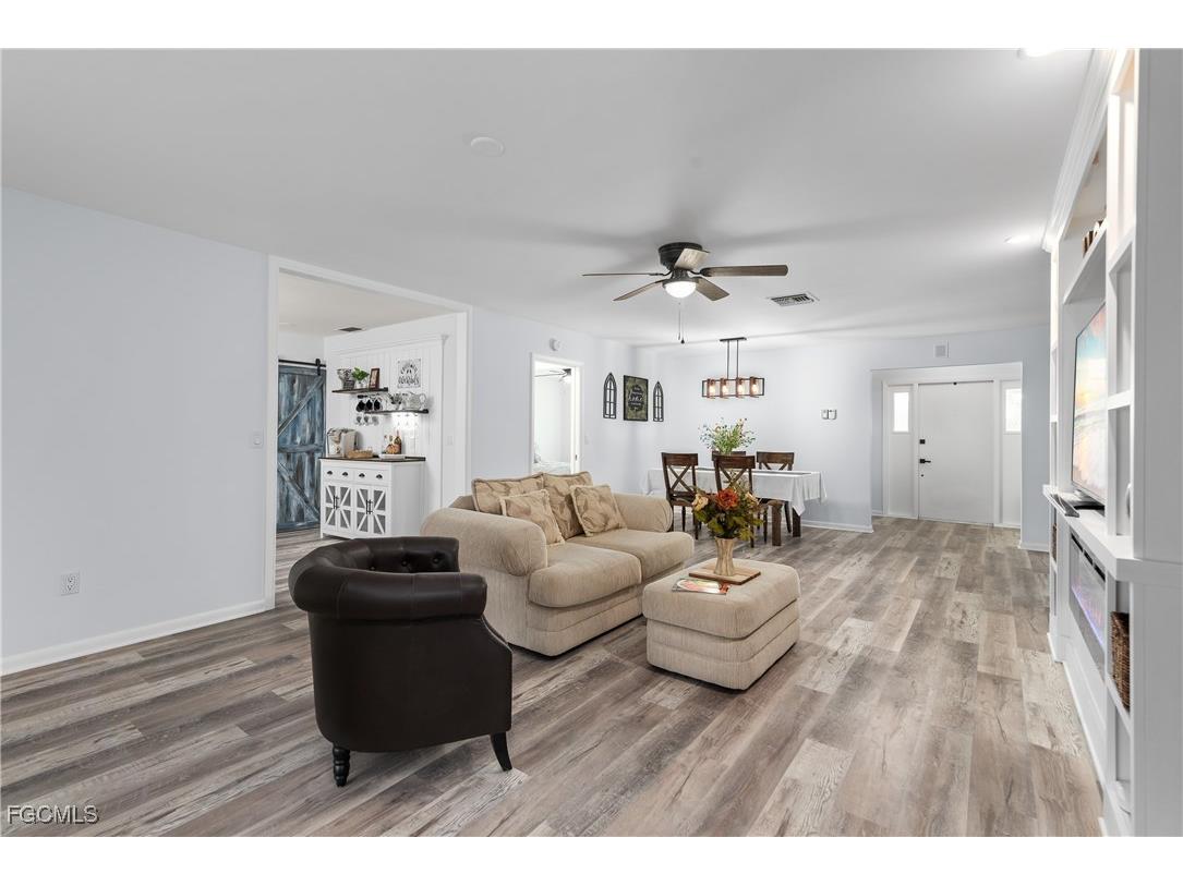 7084 E Brandywine Circle Fort Myers FL 33919 2025007901 image6