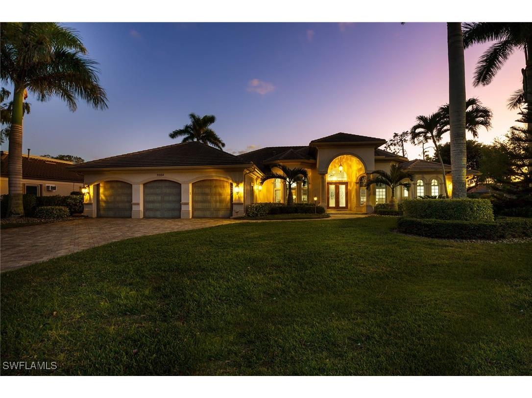 7084 Peach Blossom Court Naples FL 34113 226002957 image2