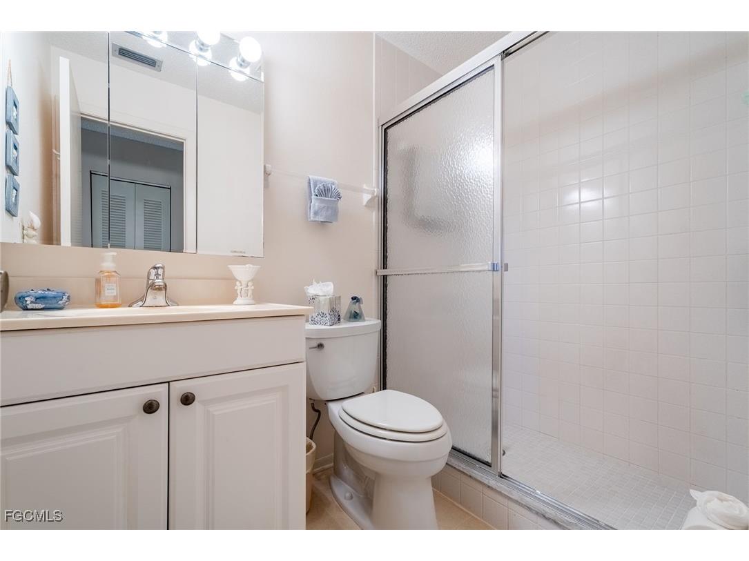 7086 Nantucket Circle #6 North Fort Myers FL 33917 2025024923 image17