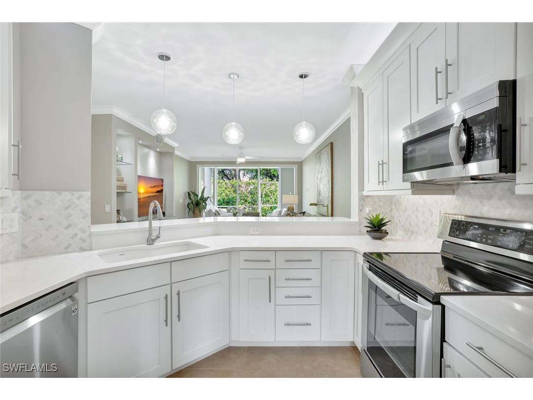 7087 Barrington Circle #101 Naples FL 34108 225072925 image2