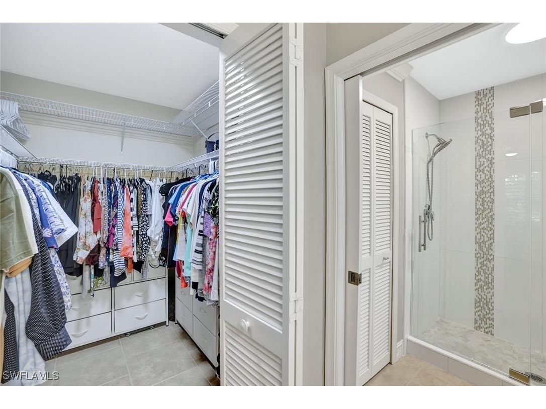 7087 Barrington Circle #101 Naples FL 34108 225072925 image20