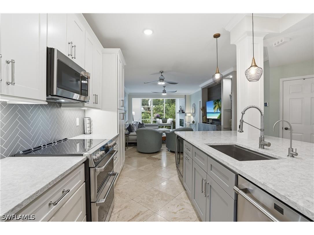 7087 Barrington Circle #102 Naples FL 34108 226017415 image3