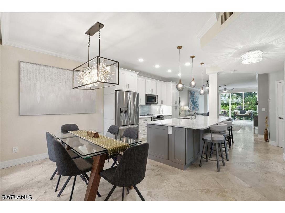 7087 Barrington Circle #102 Naples FL 34108 226017415 image4