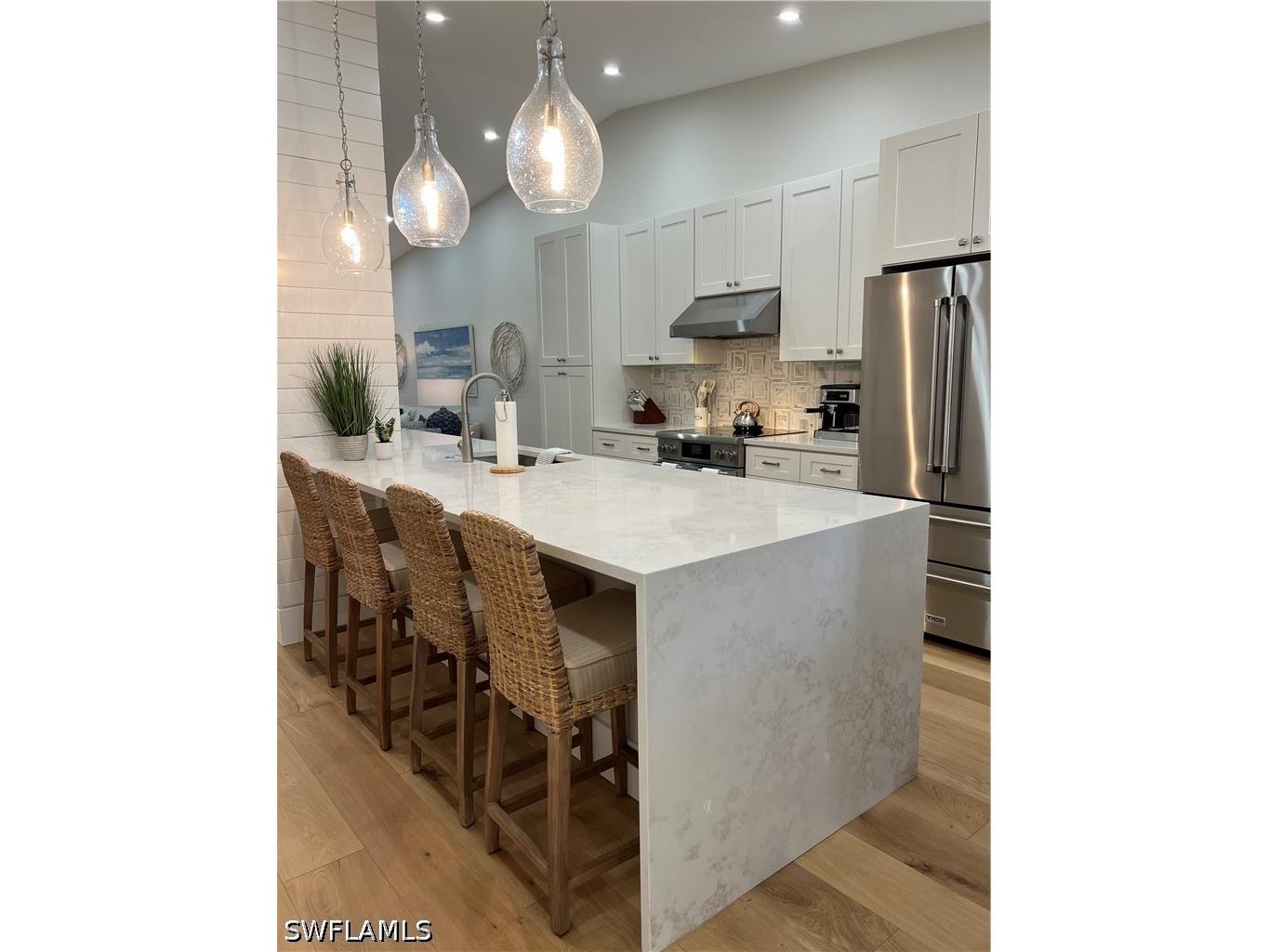 7087 Barrington Circle #201 Naples FL 34108 226017745 image37