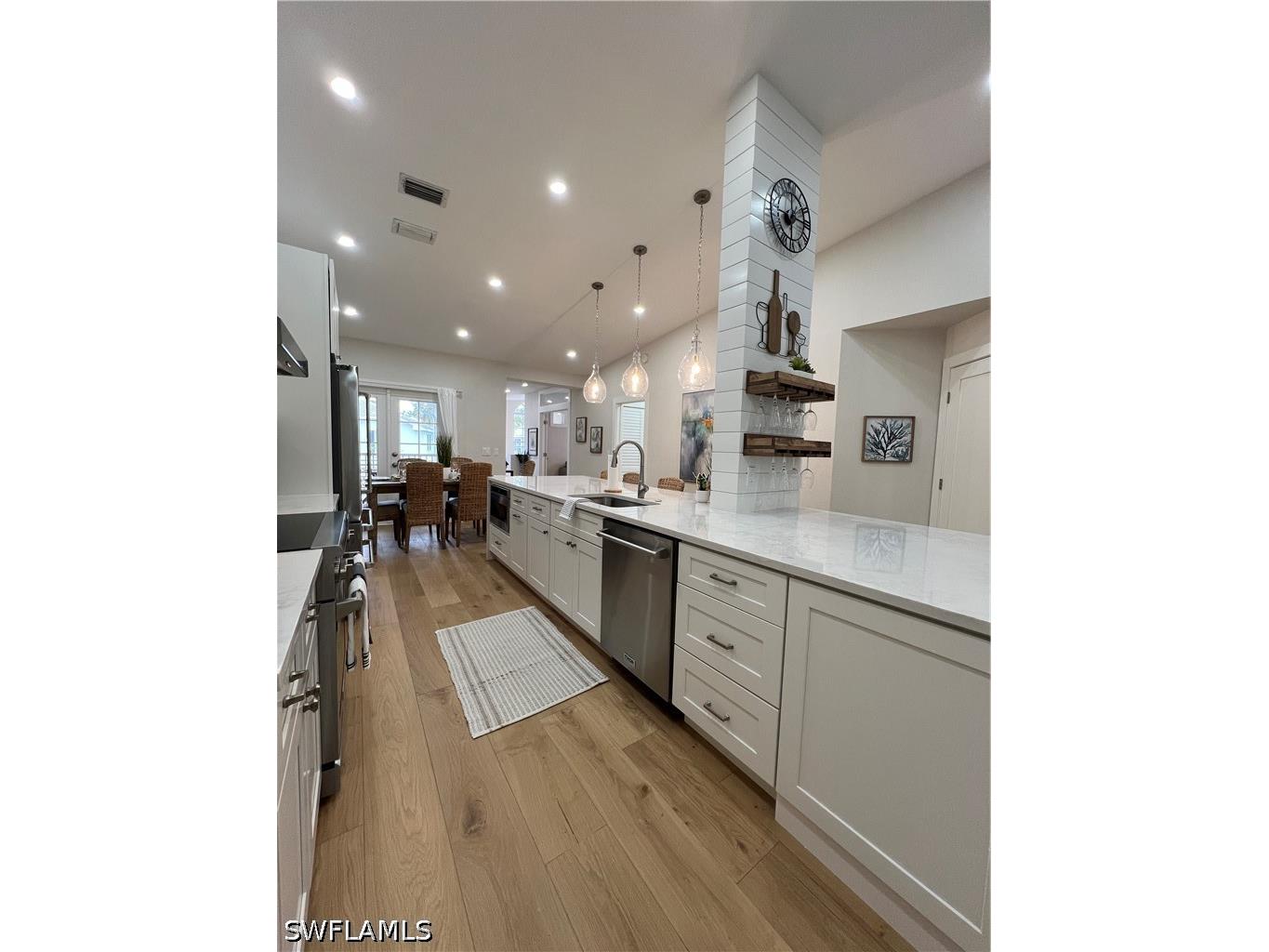 7087 Barrington Circle #201 Naples FL 34108 226017745 image42