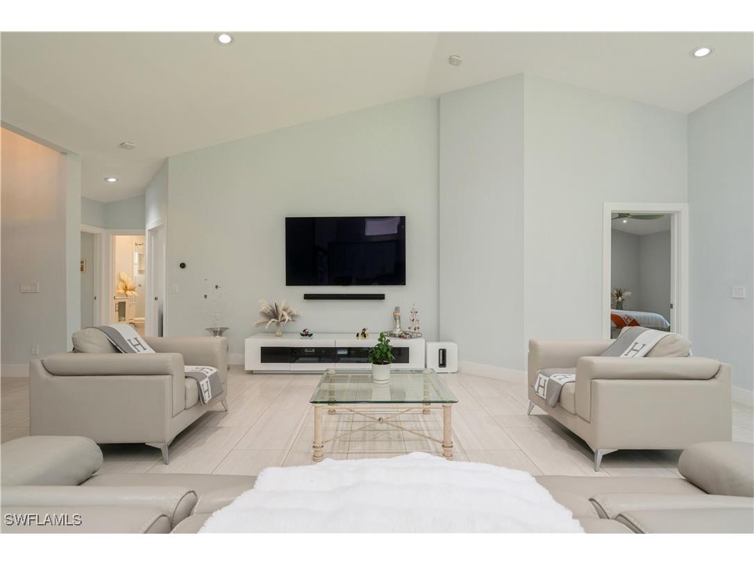 7087 Lone Oak Boulevard Naples FL 34109 226000938 image7