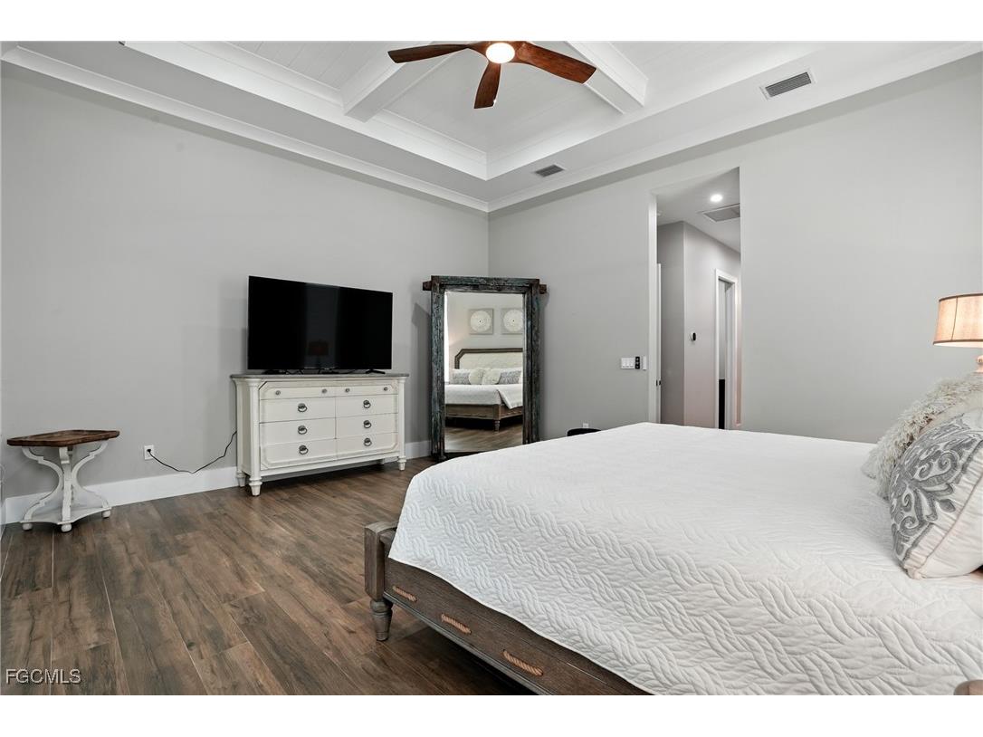 709 15th Street SW Naples FL 34117 2025005820 image24