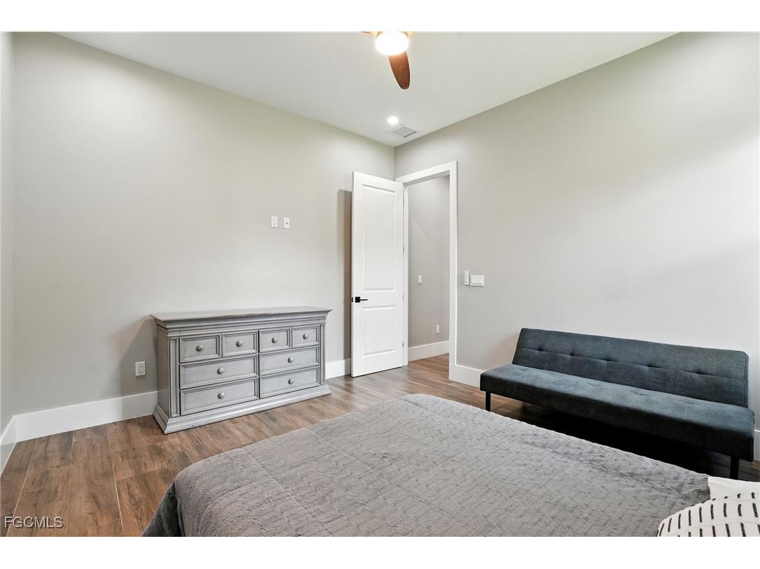 709 15th Street SW Naples FL 34117 2025005820 image35