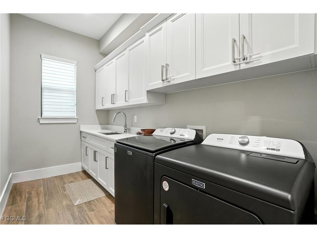 709 15th Street SW Naples FL 34117 2025005820 image49