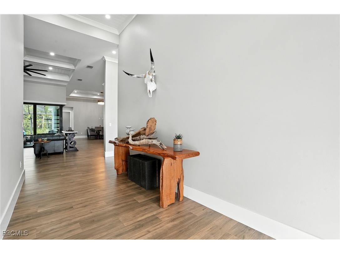 709 15th Street SW Naples FL 34117 2025005820 image6