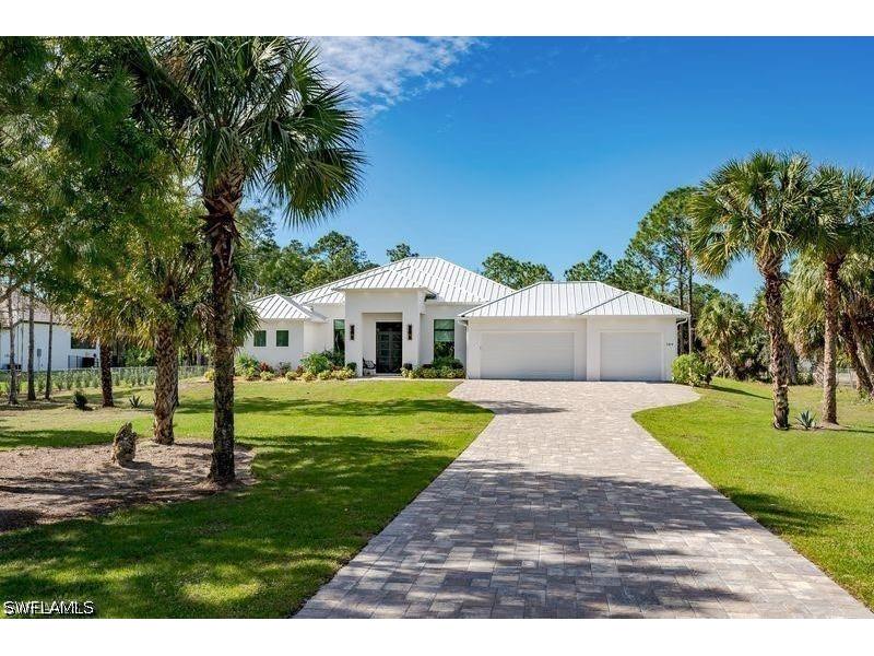 709 15th Street SW Naples FL 34117 226015988 image2