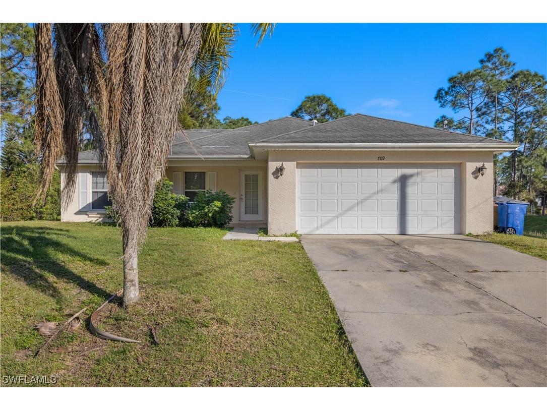 709 Bennington Drive Lehigh Acres FL 33974 224010501 image1